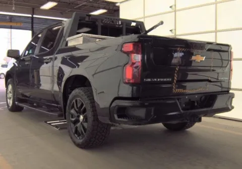 More photos of 2022 Chevrolet Silverado 1500 Custom at Sign It Drive It, TX