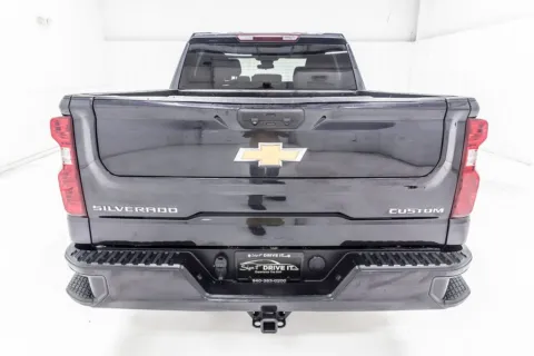 More photos of 2022 Chevrolet Silverado 1500 Custom at Sign It Drive It, TX