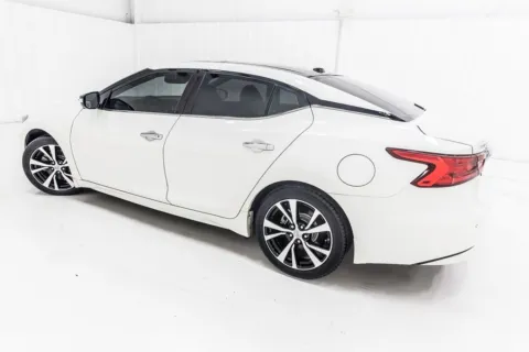 More photos of 2018 Nissan Maxima Platinum at Sign It Drive It, TX