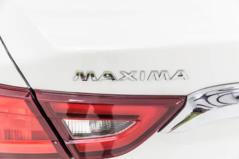 More photos of 2018 Nissan Maxima Platinum at Sign It Drive It, TX