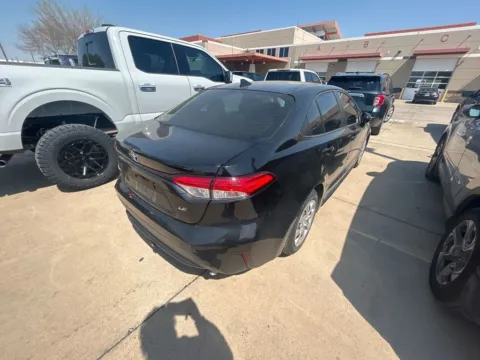 More photos of 2020 Toyota Corolla LE at Sign It Drive It, TX