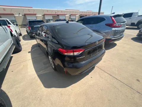 More photos of 2020 Toyota Corolla LE at Sign It Drive It, TX