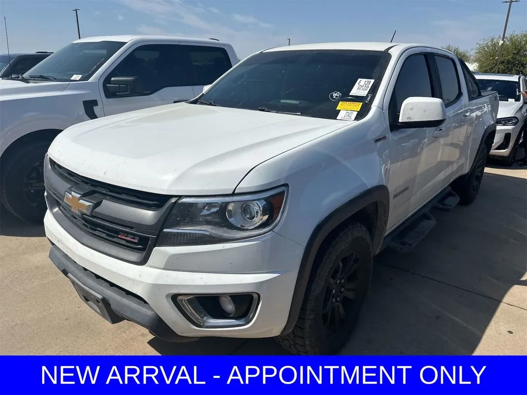 White 2016 Chevrolet Colorado Z71 for sale in Denton, TX