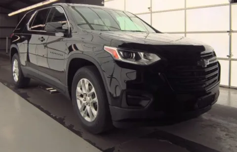 More photos of 2019 Chevrolet Traverse LS at Sign It Drive It, TX