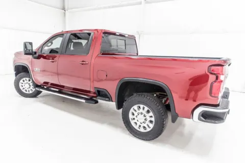 More photos of 2020 Chevrolet Silverado 2500HD LT at Sign It Drive It, TX