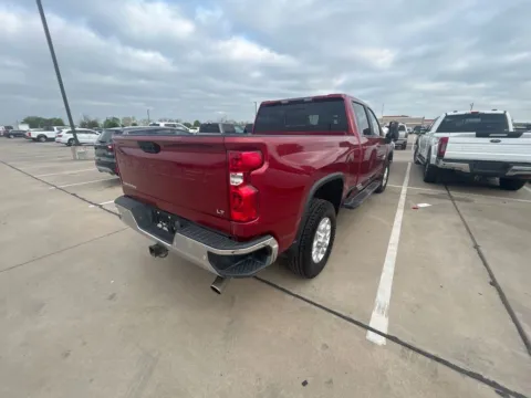 More photos of 2020 Chevrolet Silverado 2500HD LT at Sign It Drive It, TX
