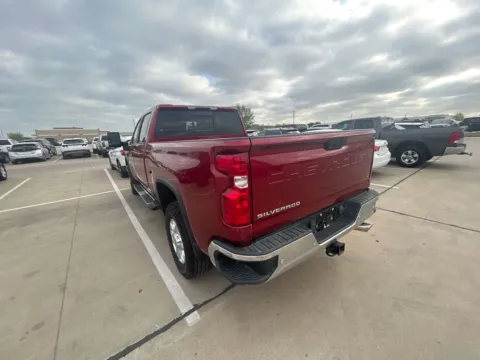 More photos of 2020 Chevrolet Silverado 2500HD LT at Sign It Drive It, TX