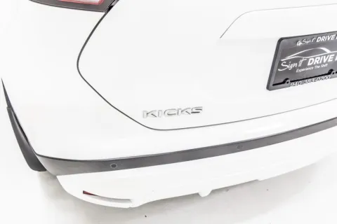 More photos of 2023 Nissan Kicks SR at Sign It Drive It, TX