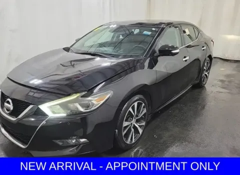 Black 2018 Nissan Maxima Platinum for sale in Denton, TX