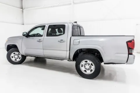 More photos of 2020 Toyota Tacoma SR at Sign It Drive It, TX