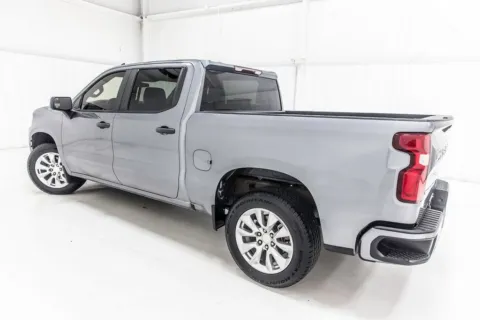 More photos of 2019 Chevrolet Silverado 1500 Custom at Sign It Drive It, TX