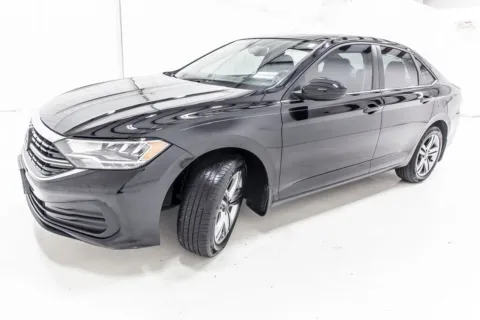 Photos of 2024 Volkswagen Jetta 1.5T SE for sale in Denton, TX at Sign It Drive It