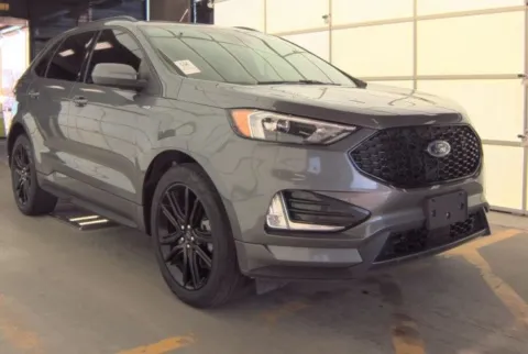 More photos of 2022 Ford Edge ST Line at Sign It Drive It, TX