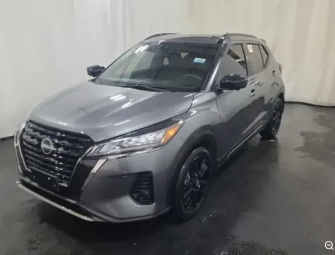 Gray 2023 Nissan Kicks SR for sale in Denton, TX