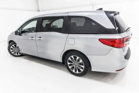 More photos of 2023 Honda Odyssey EX-L at Sign It Drive It, TX
