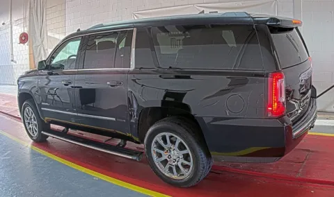 More photos of 2016 GMC Yukon XL Denali at Sign It Drive It, TX