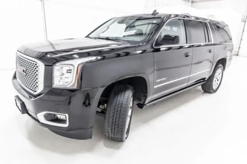 Photos of 2016 GMC Yukon XL Denali for sale in Denton, TX at Sign It Drive It