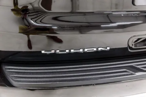 More photos of 2021 GMC Yukon Denali at Sign It Drive It, TX