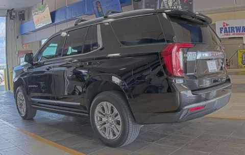 More photos of 2021 GMC Yukon Denali at Sign It Drive It, TX