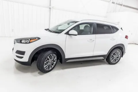 More photos of 2019 Hyundai Tucson SEL at Sign It Drive It, TX