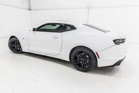 More photos of 2019 Chevrolet Camaro 3LT at Sign It Drive It, TX