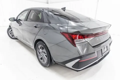 More photos of 2024 Hyundai Elantra SEL at Sign It Drive It, TX