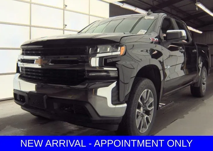 Black 2020 Chevrolet Silverado 1500 LT for sale in Denton, TX