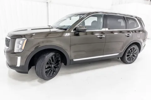 Another view of 2020 Kia Telluride SX for sale in Denton, TX at Sign It Drive It