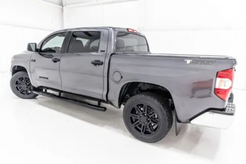 More photos of 2018 Toyota Tundra SR5 at Sign It Drive It, TX
