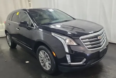 More photos of 2019 Cadillac XT5 Luxury at Sign It Drive It, TX