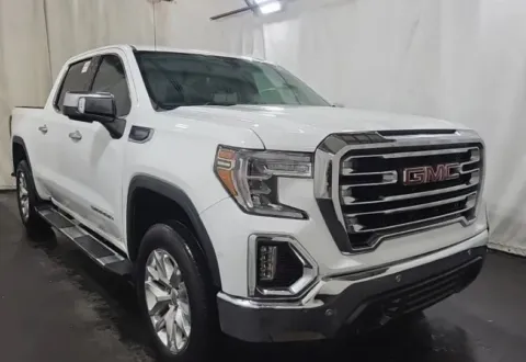 More photos of 2021 GMC Sierra 1500 SLT at Sign It Drive It, TX