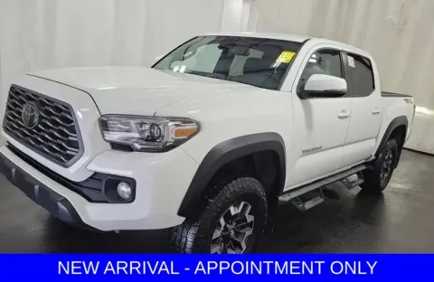 White 2023 Toyota Tacoma TRD Off-Road for sale in Denton, TX