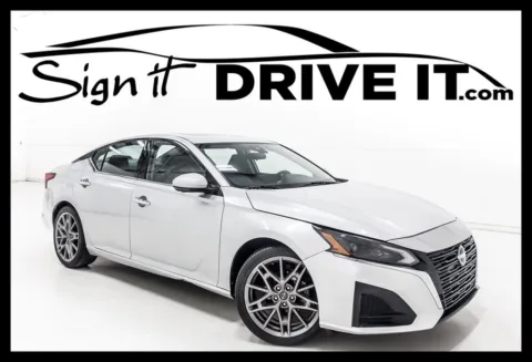 Silver 2023 Nissan Altima 2.5 SL for sale in Denton, TX