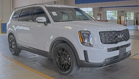 Another view of 2022 Kia Telluride SX for sale in Denton, TX at Sign It Drive It