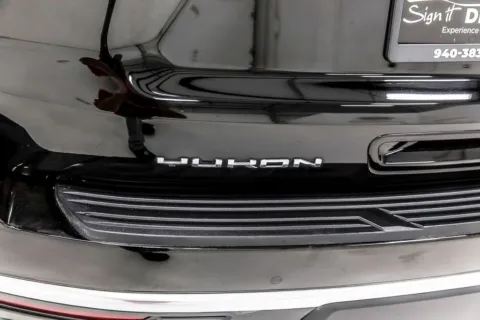 More photos of 2021 GMC Yukon XL Denali at Sign It Drive It, TX