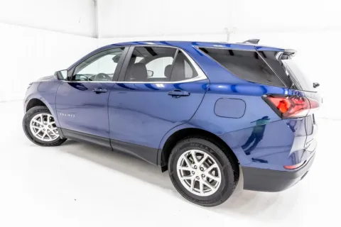 More photos of 2022 Chevrolet Equinox LT at Sign It Drive It, TX