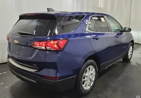 More photos of 2022 Chevrolet Equinox LT at Sign It Drive It, TX