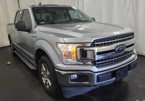 More photos of 2020 Ford F-150 XLT at Sign It Drive It, TX