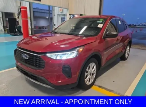 Red 2023 Ford Escape Active for sale in Denton, TX