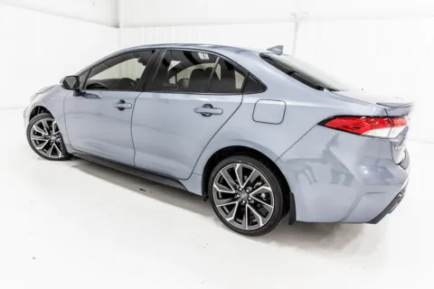 More photos of 2021 Toyota Corolla SE at Sign It Drive It, TX