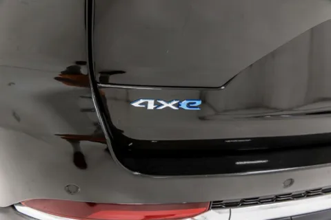 More photos of 2024 Jeep Grand Cherokee 4xe at Sign It Drive It, TX