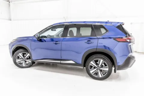 More photos of 2023 Nissan Rogue SL at Sign It Drive It, TX