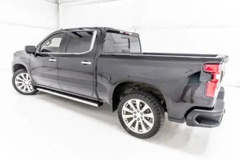 More photos of 2019 Chevrolet Silverado 1500 High Country at Sign It Drive It, TX