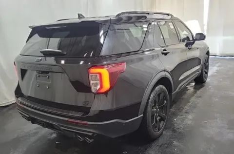 More photos of 2020 Ford Explorer ST at Sign It Drive It, TX