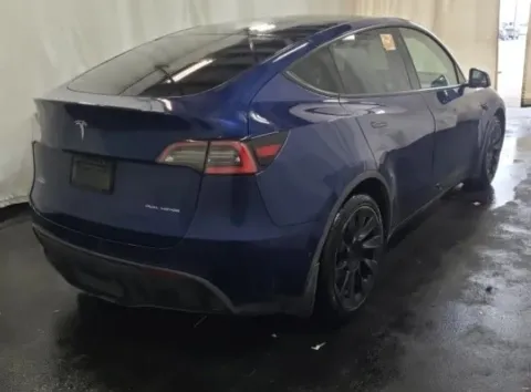 More photos of 2021 Tesla Model Y Long Range at Sign It Drive It, TX