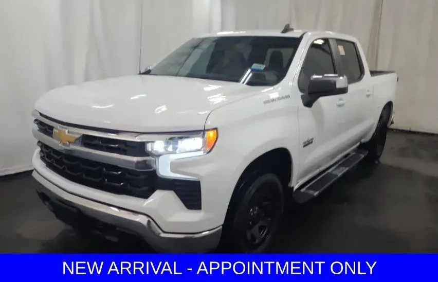 White 2023 Chevrolet Silverado 1500 LT for sale in Denton, TX
