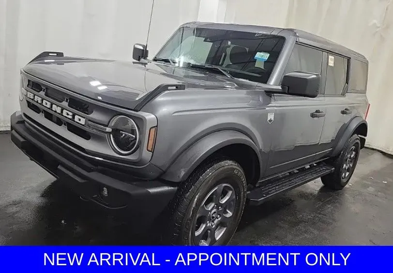 Gray 2024 Ford Bronco Big Bend for sale in Denton, TX