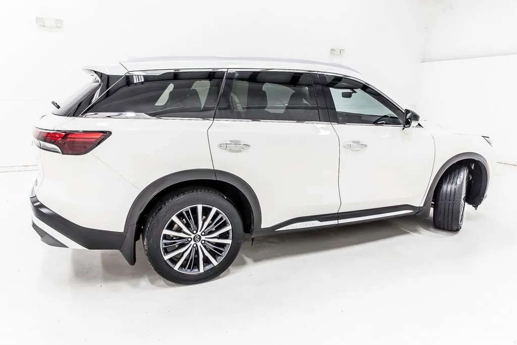2023 INFINITI QX60 SENSORY - Photo 8