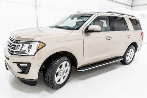 Photos of 2020 Ford Expedition XLT for sale in Denton, TX at Sign It Drive It