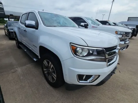 More photos of 2016 Chevrolet Colorado LT at Sign It Drive It, TX